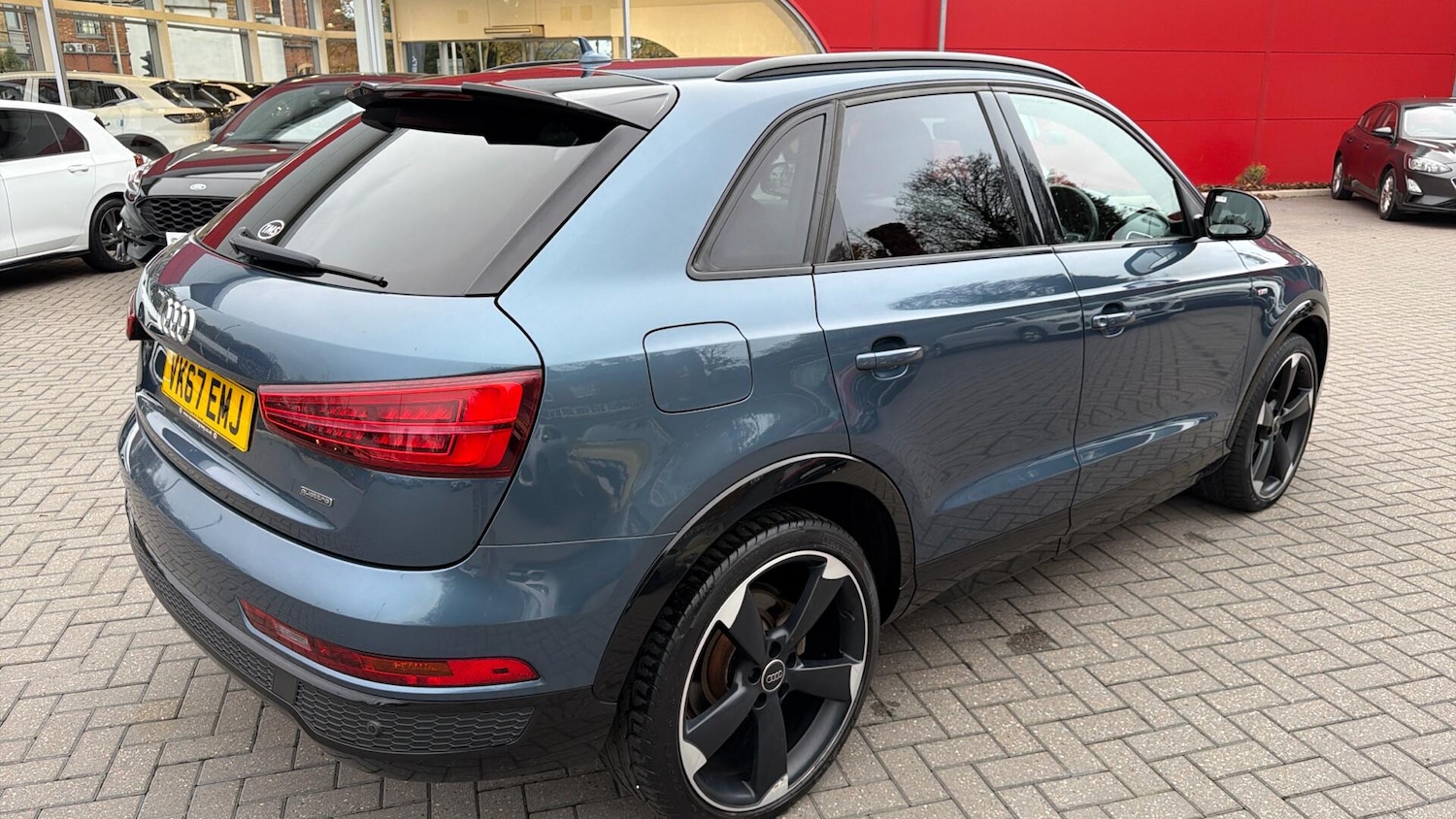 Used Audi Q3 2017 for sale - 76409168: Photo 13
