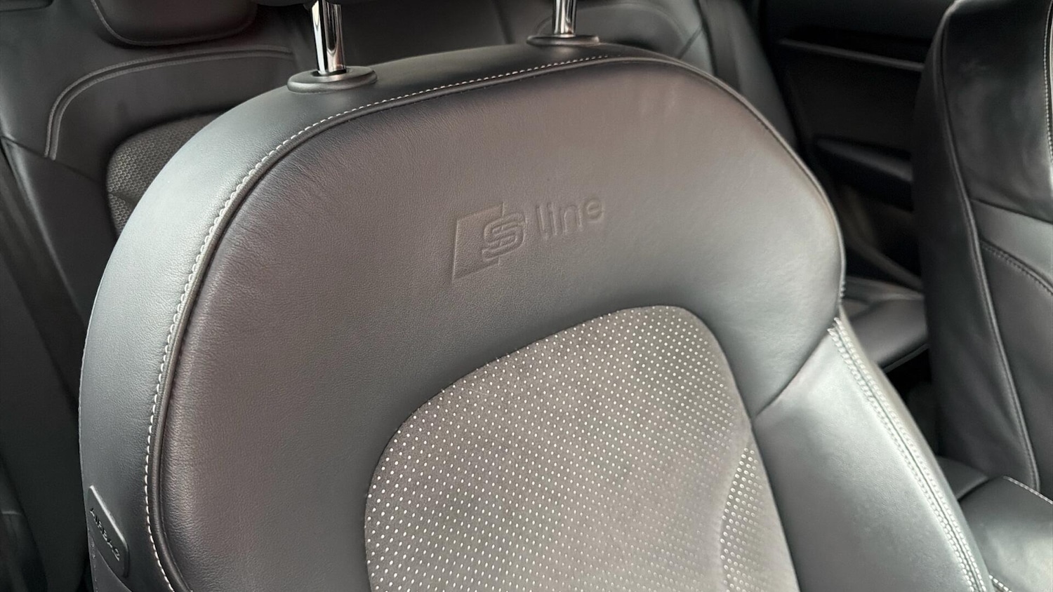 Used Audi Q3 2017 for sale - 76409168: Photo 25