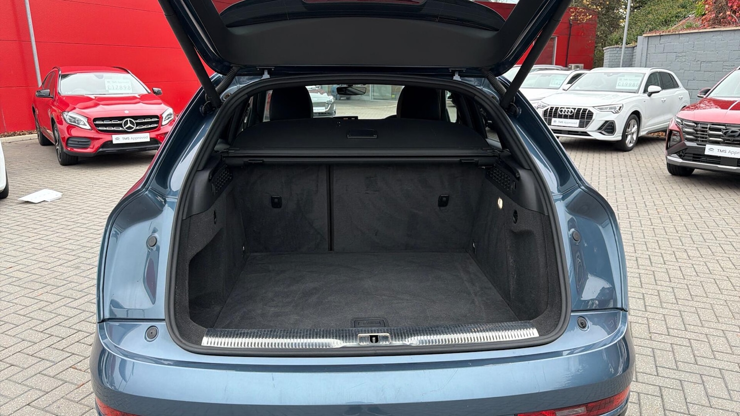 Used Audi Q3 2017 for sale - 76409168: Photo 8