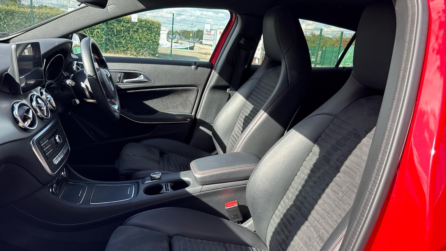 Used Mercedes-Benz GLA 2020 for sale - 76408428: Photo 19