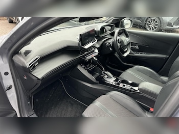 Used Peugeot 208 2020 for sale - 77441001: Photo