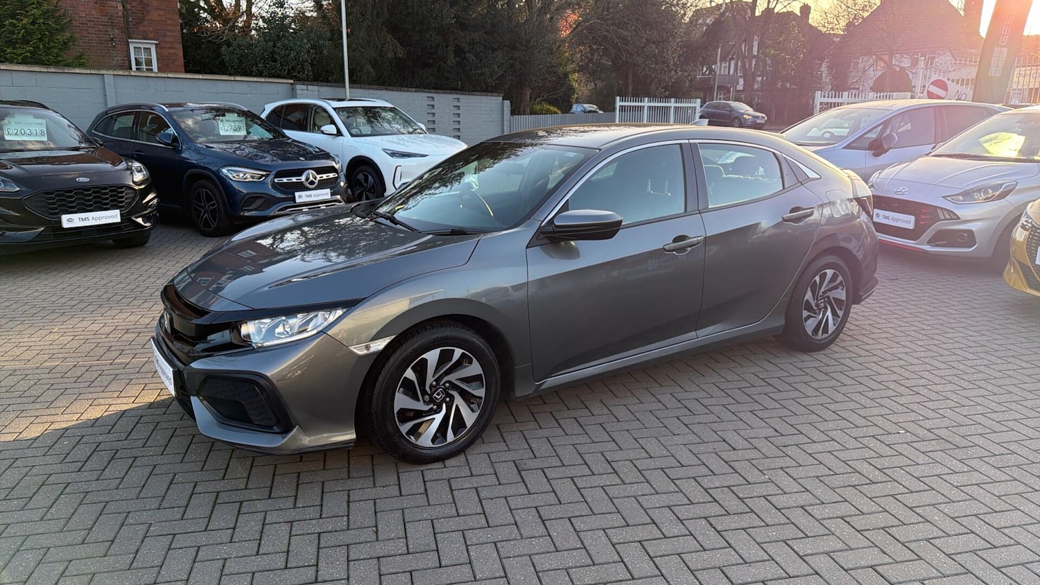 Used Honda Civic 2018 for sale - 77074482: Photo 18