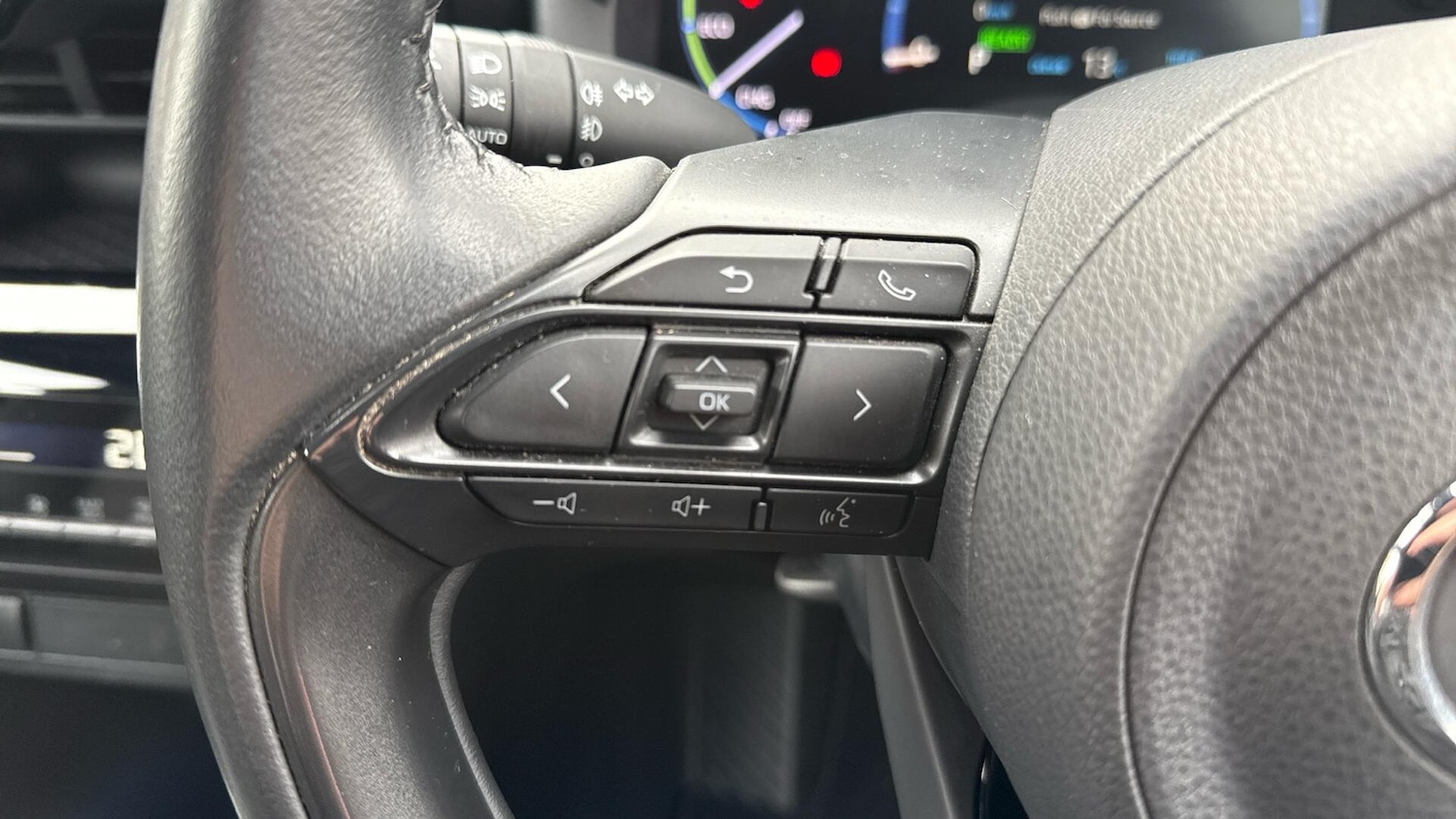 Used Toyota Yaris Cross 2022 for sale - 76499432: Photo 23