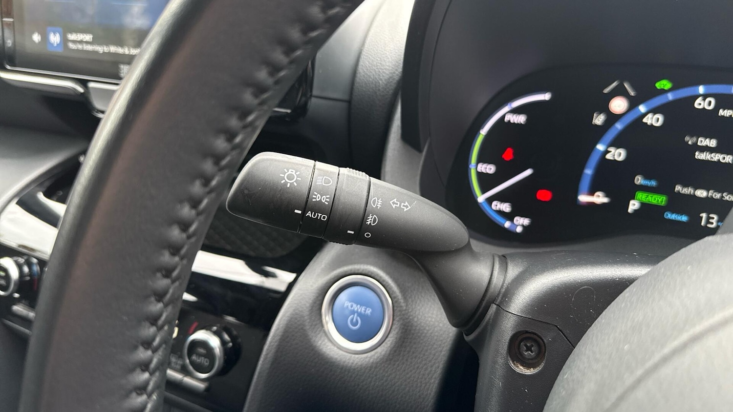 Used Toyota Yaris Cross 2022 for sale - 76499432: Photo 25