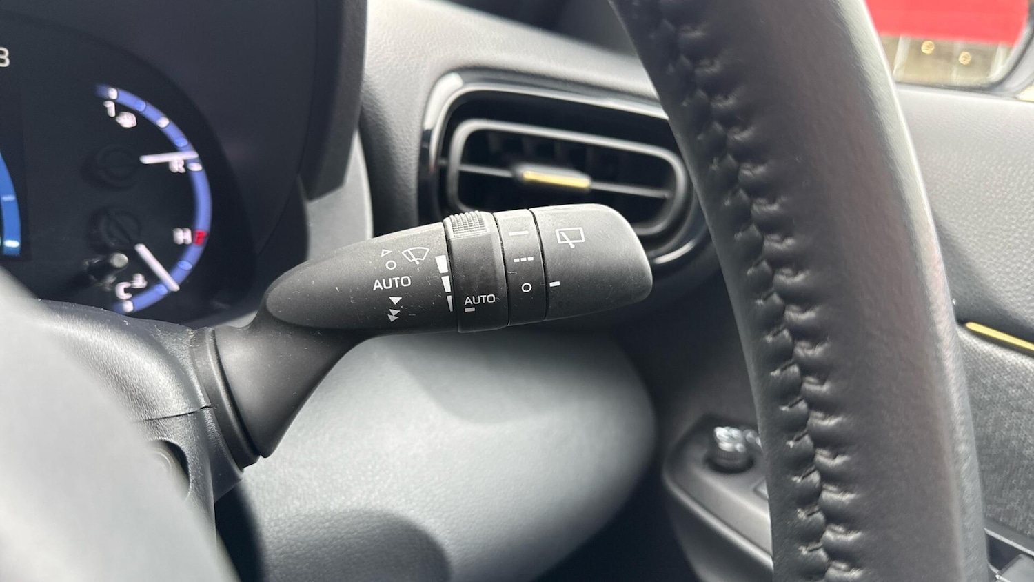 Used Toyota Yaris Cross 2022 for sale - 76499432: Photo 26