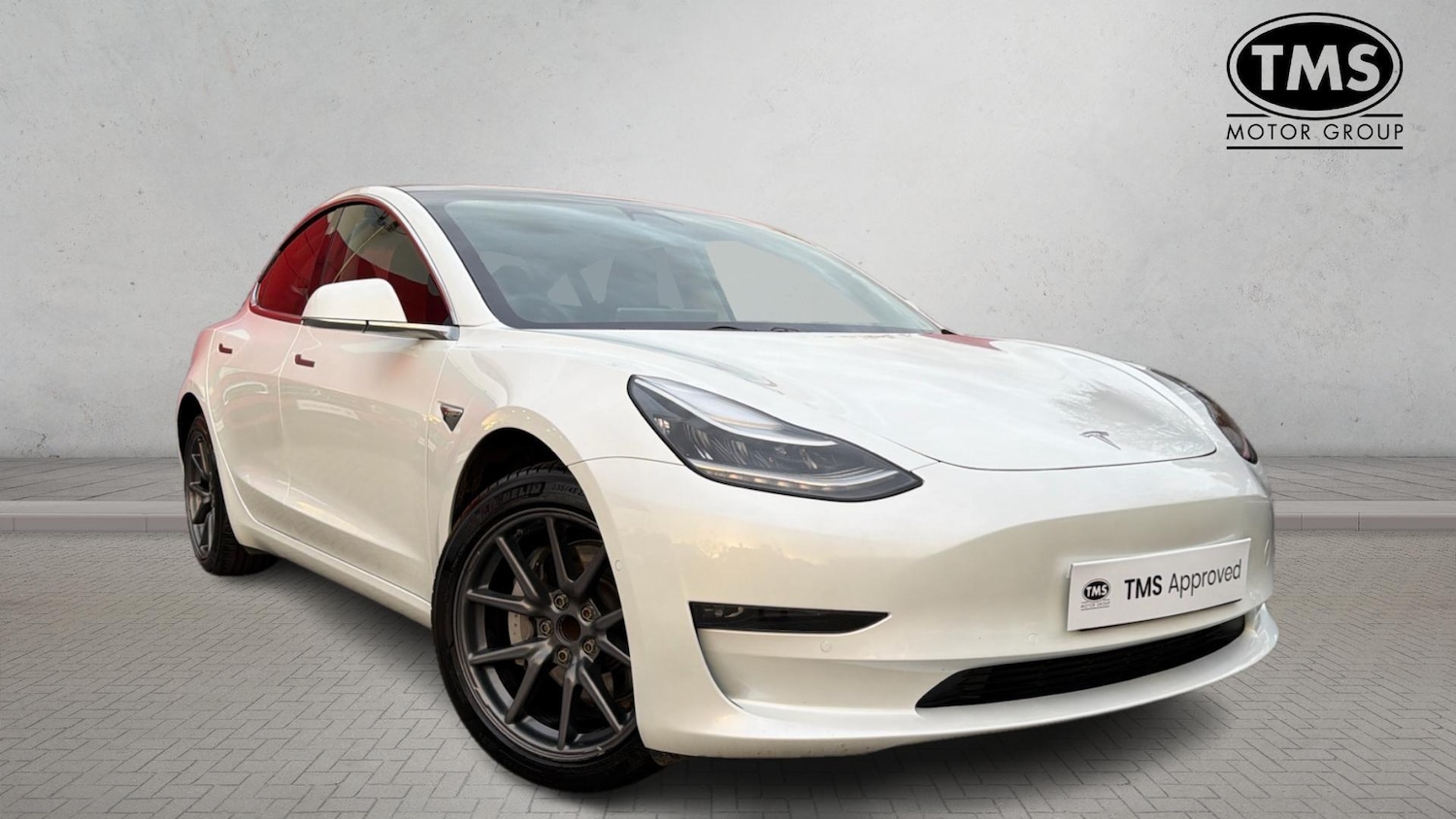 Used Tesla Model 3 2019 for sale - 76409400: Photo 1