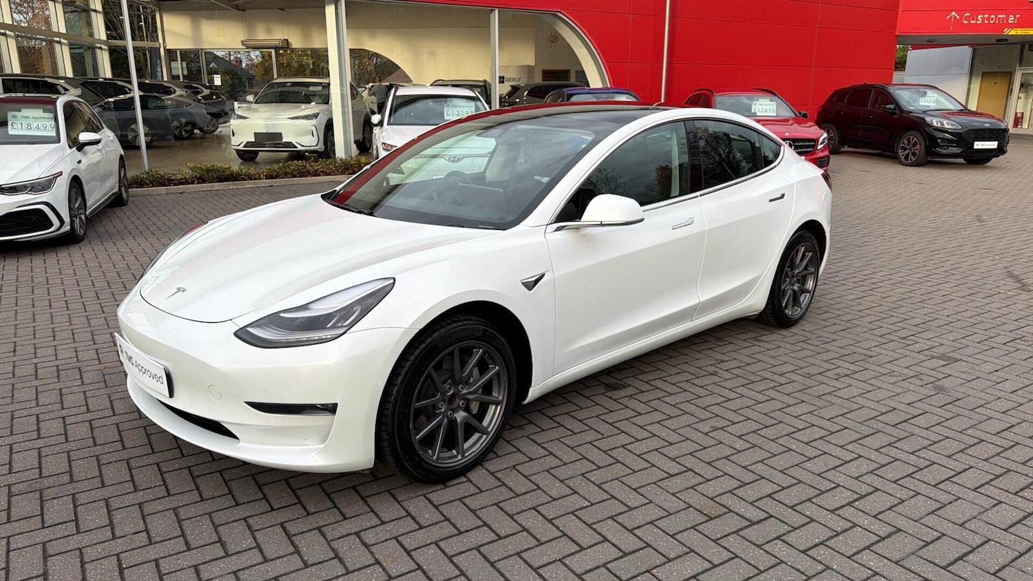 Used Tesla Model 3 2019 for sale - 76409400: Photo 17