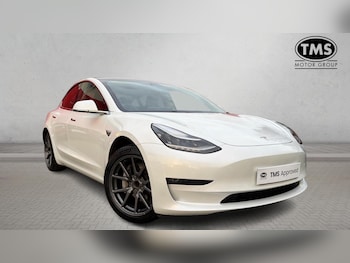 Used Tesla Model 3 2019 for sale - 76409400: Photo