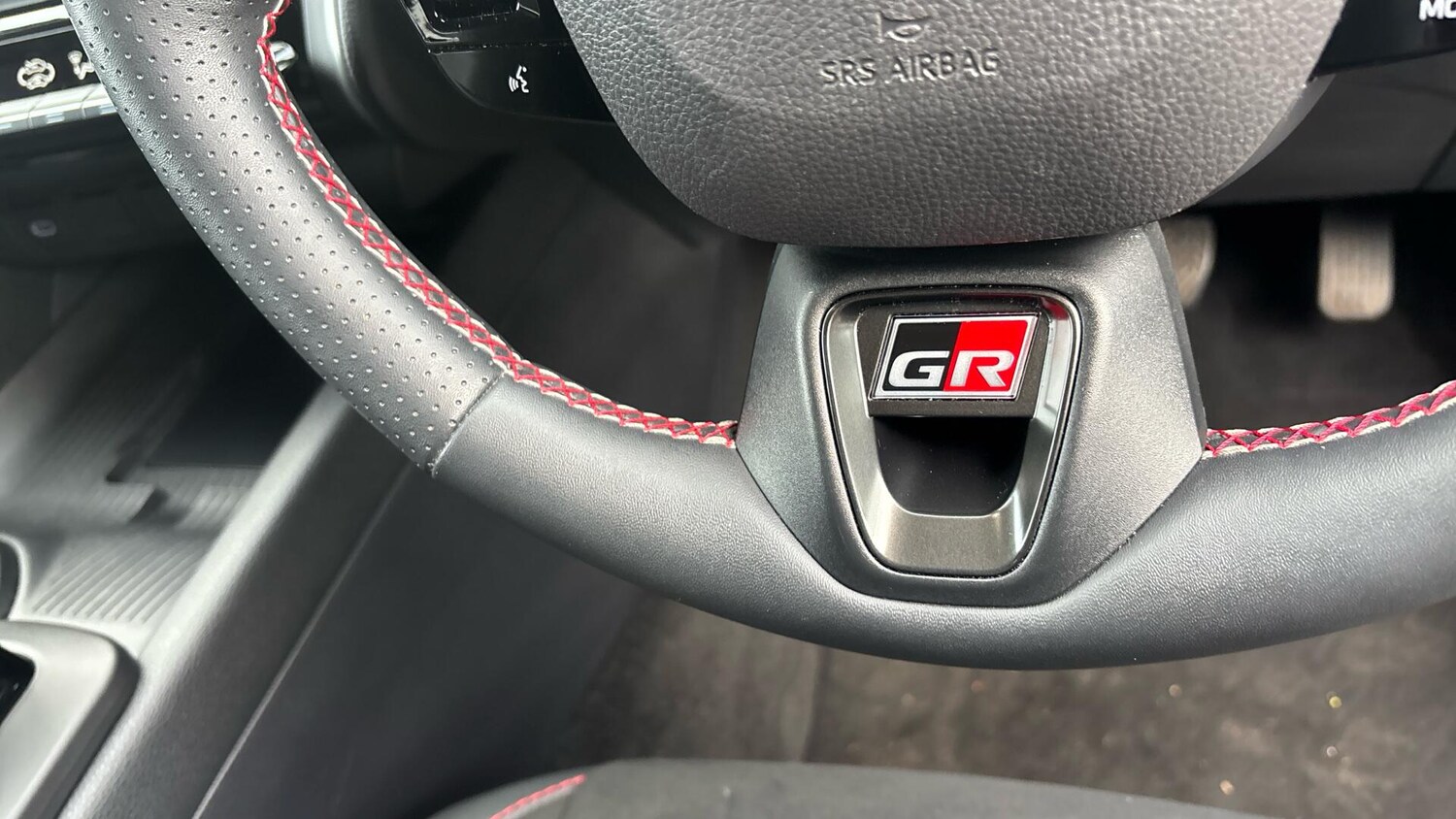 Used Toyota C-HR 2023 for sale - 77672879: Photo 21