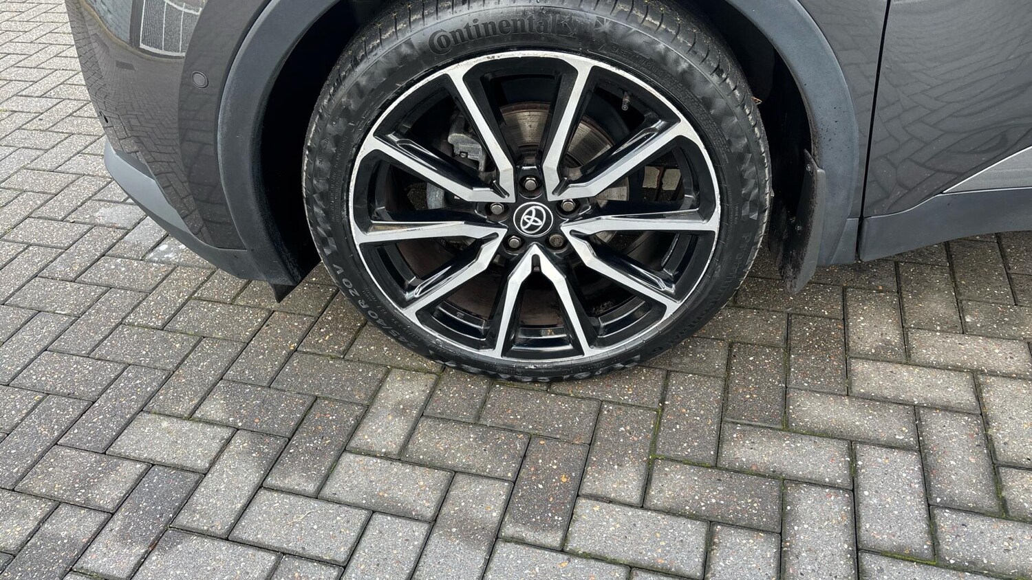 Used Toyota C-HR 2023 for sale - 77672879: Photo 43