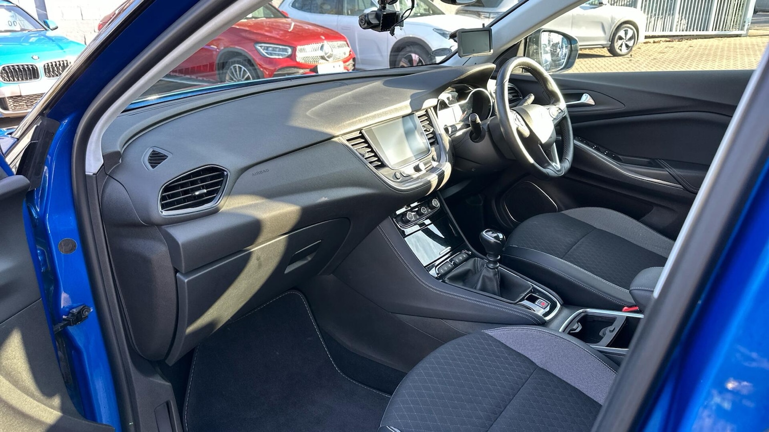 Used Vauxhall Grandland X 2018 for sale - 77672878: Photo 3