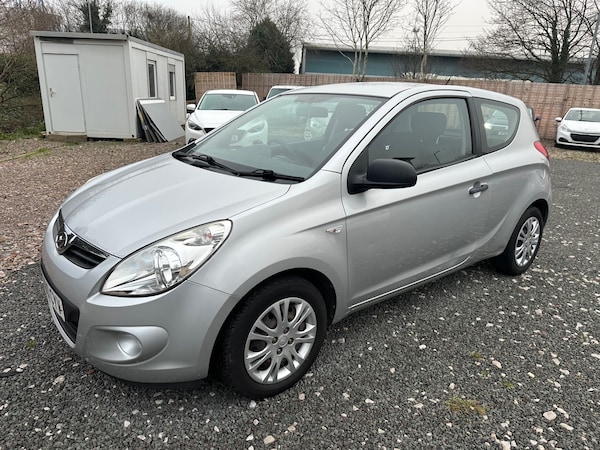 Used Hyundai i20 2010 for sale - 74313971: Photo 3