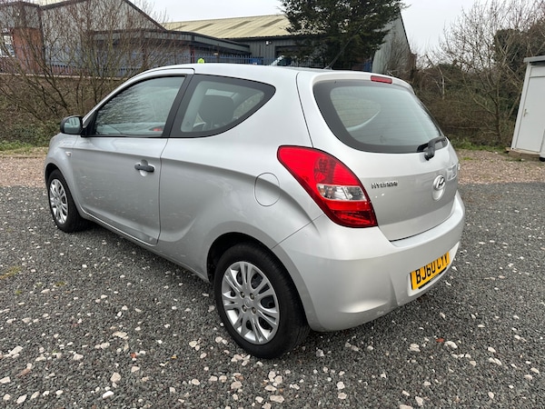 Used Hyundai i20 2010 for sale - 74313971: Photo 5