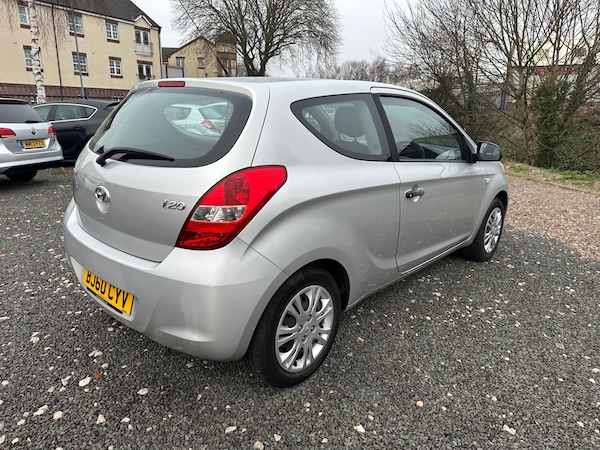 Used Hyundai i20 2010 for sale - 74313971: Photo 7