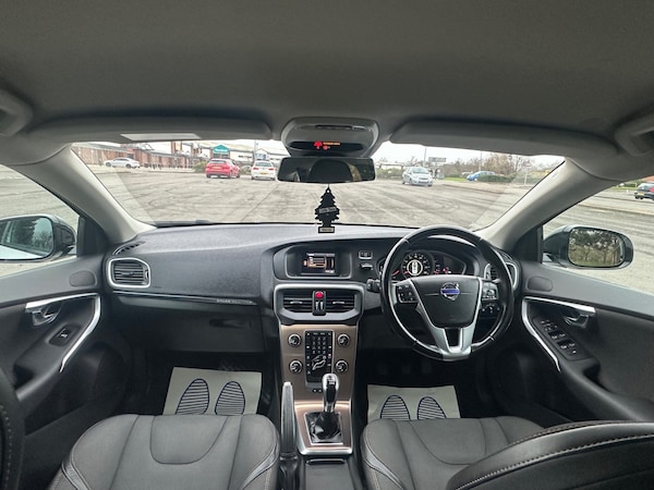 Used Volvo V40 2015 for sale - 74298367: Photo 32