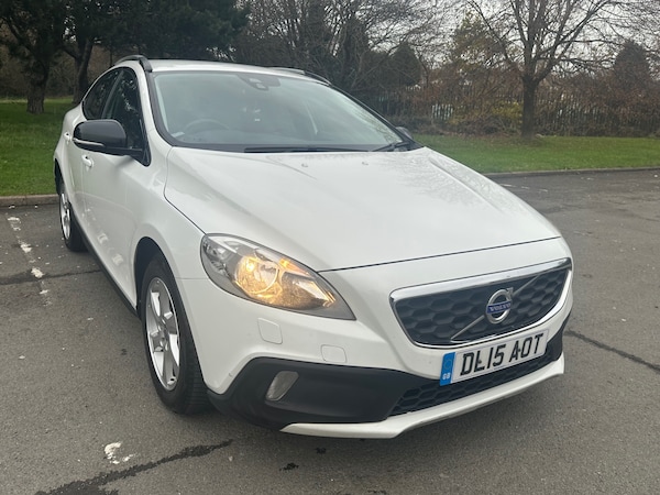 Used Volvo V40 2015 for sale - 74298367: Photo 42