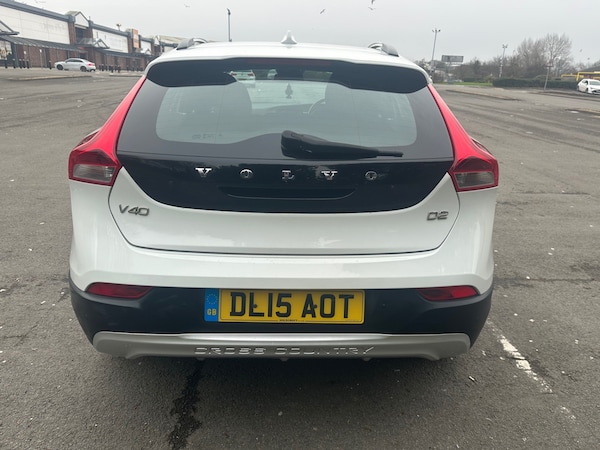 Used Volvo V40 2015 for sale - 74298367: Photo 7