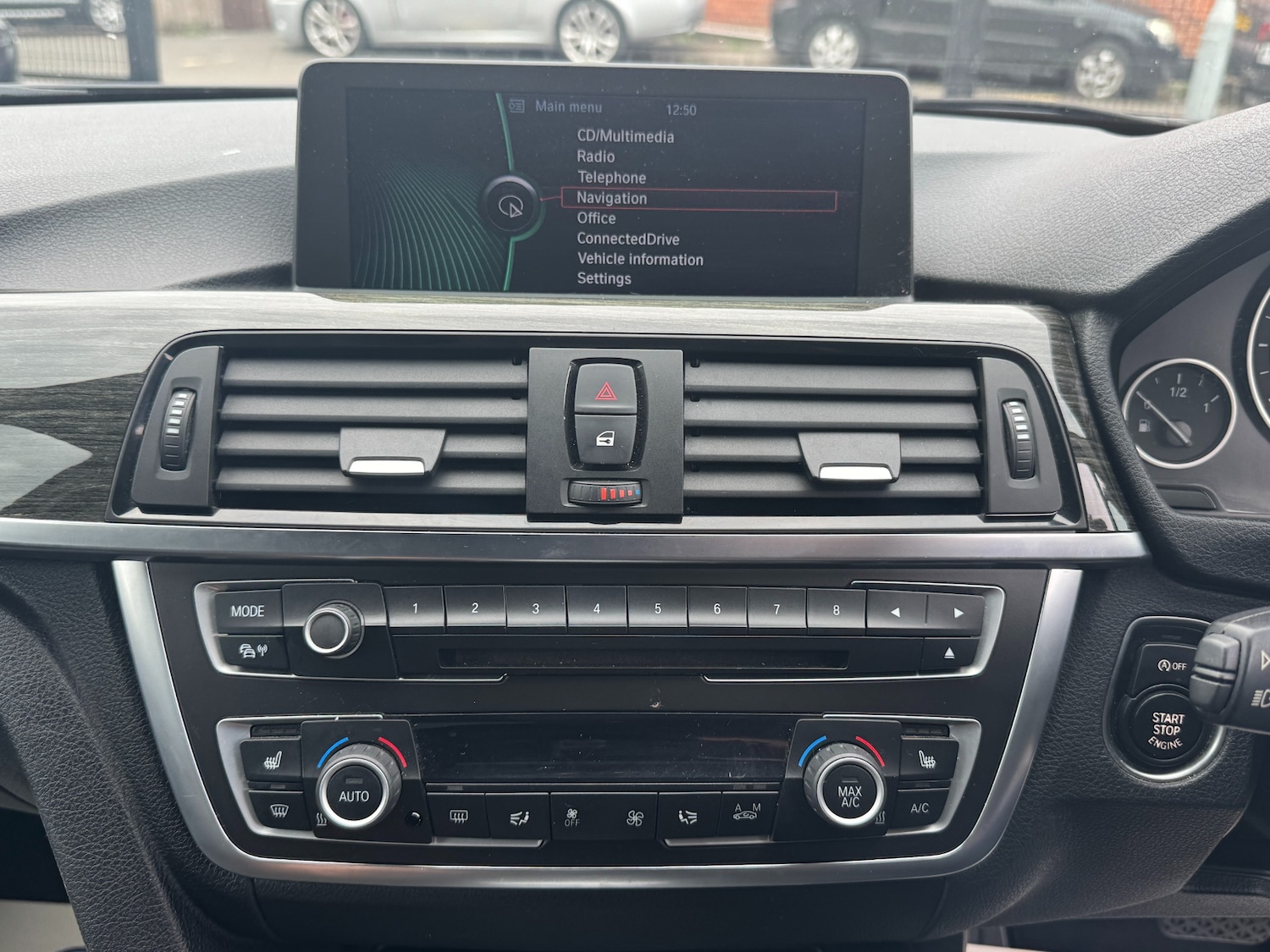 Used BMW 3 Series 2012 for sale - 76526469: Photo 37