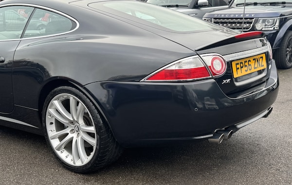 Used Jaguar XKR 2006 for sale - 73352754: Photo 16