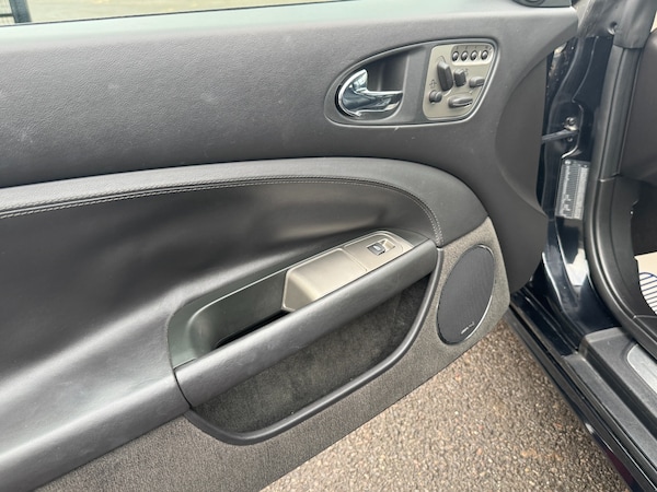 Used Jaguar XKR 2006 for sale - 73352754: Photo 52