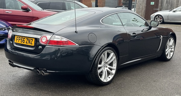 Used Jaguar XKR 2006 for sale - 73352754: Photo 7