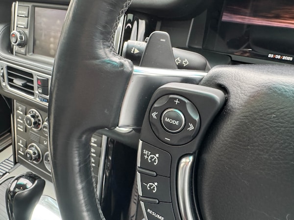 Used Land Rover Range Rover 2011 for sale - 75680204: Photo 42