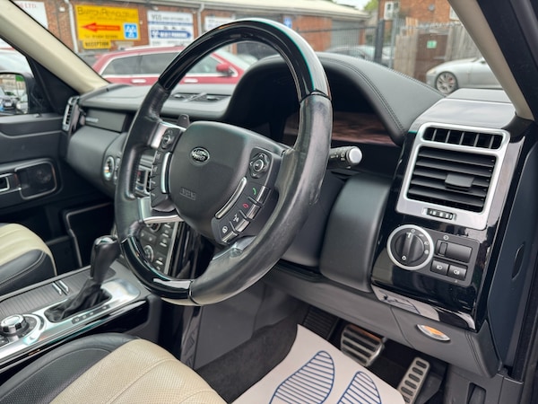 Used Land Rover Range Rover 2011 for sale - 75680204: Photo 45