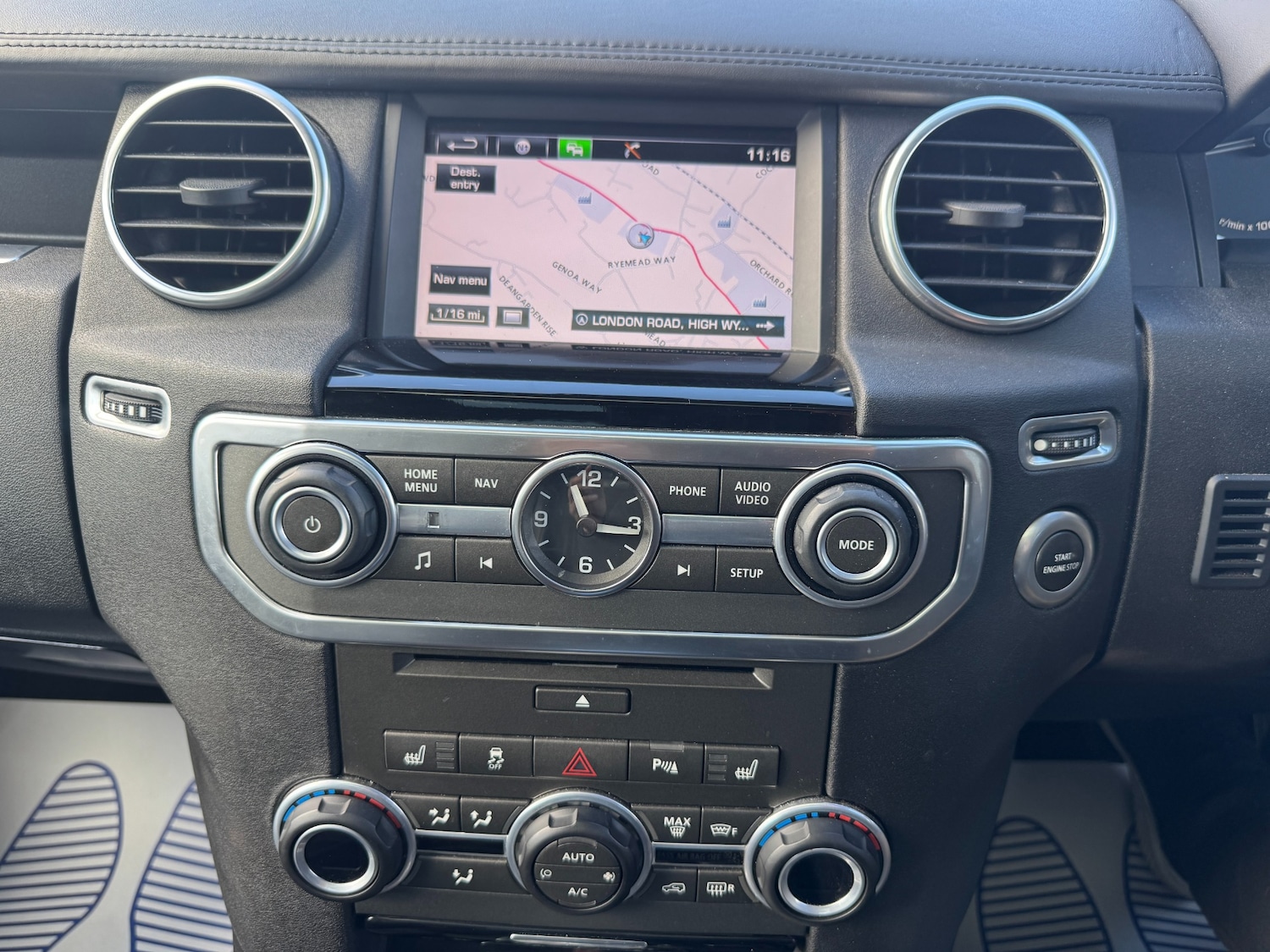 Used Land Rover Discovery 2016 for sale - 78140046: Photo 38