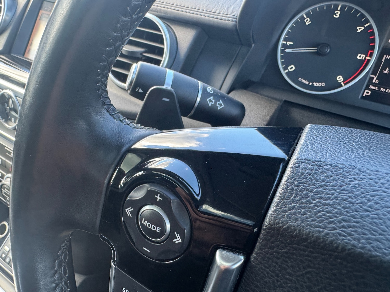 Used Land Rover Discovery 2016 for sale - 78140046: Photo 49