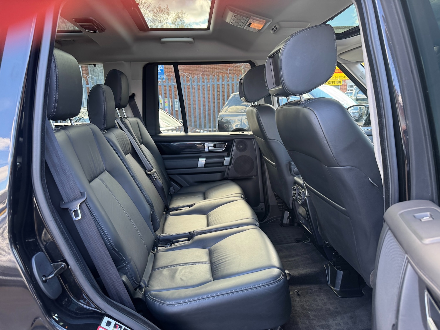 Used Land Rover Discovery 2016 for sale - 78140046: Photo 61