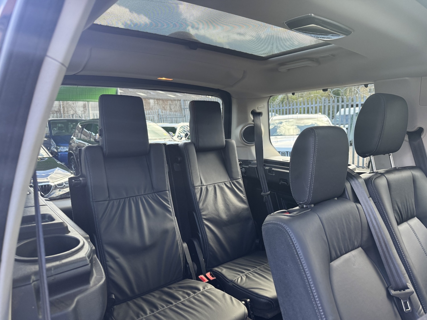 Used Land Rover Discovery 2016 for sale - 78140046: Photo 66