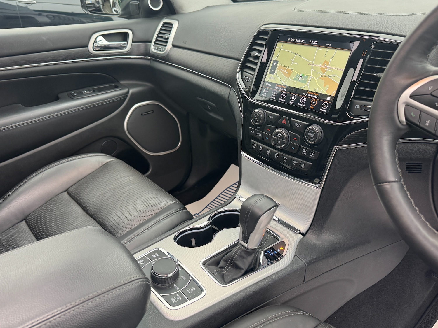 Used Jeep Grand Cherokee 2019 for sale - 76603728: Photo 34