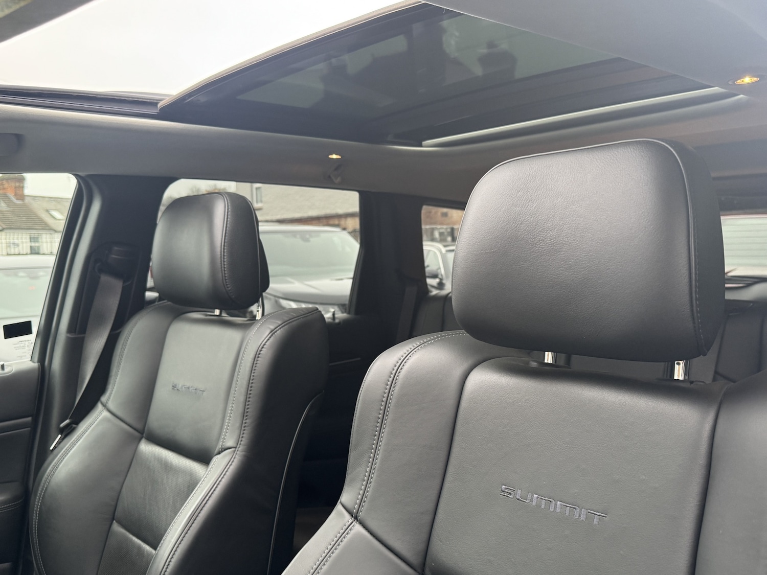 Used Jeep Grand Cherokee 2019 for sale - 76603728: Photo 58