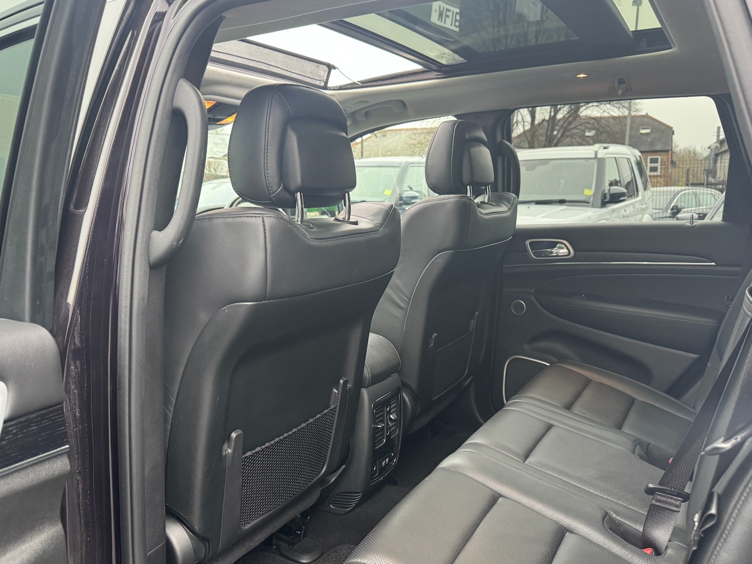 Used Jeep Grand Cherokee 2019 for sale - 76603728: Photo 60