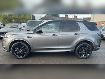 Used Land Rover Discovery Sport 2022 for sale - 78532091: Photo