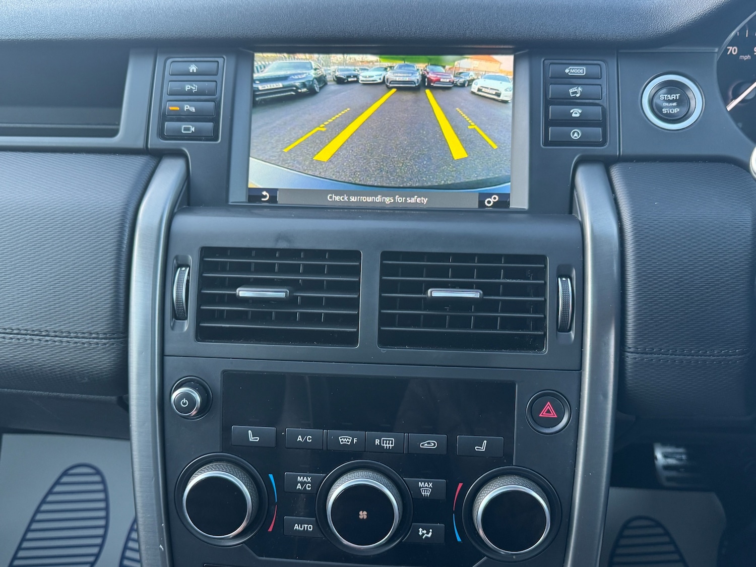 Used Land Rover Discovery Sport 2018 for sale - 77012033: Photo 41