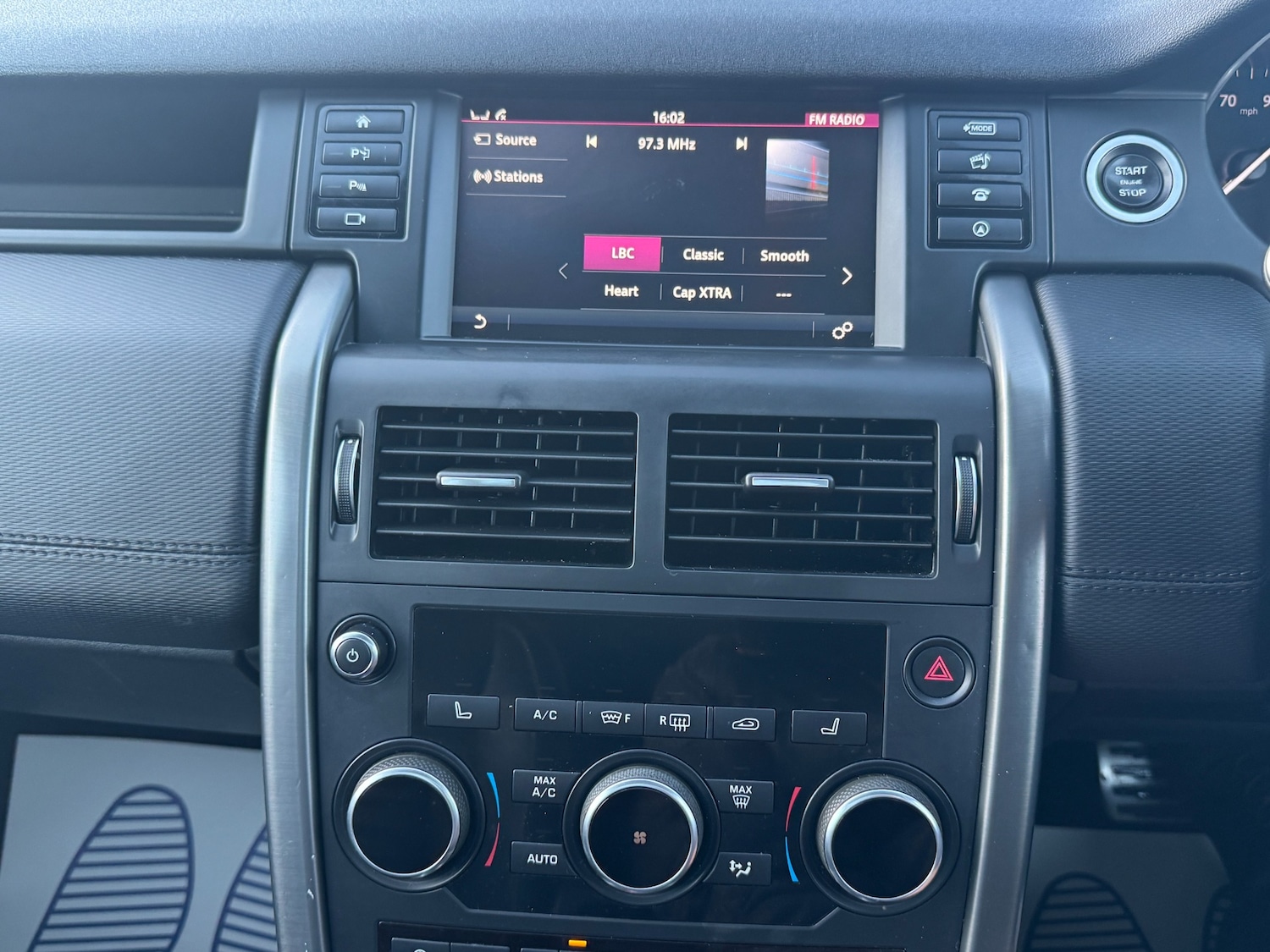 Used Land Rover Discovery Sport 2018 for sale - 77012033: Photo 44