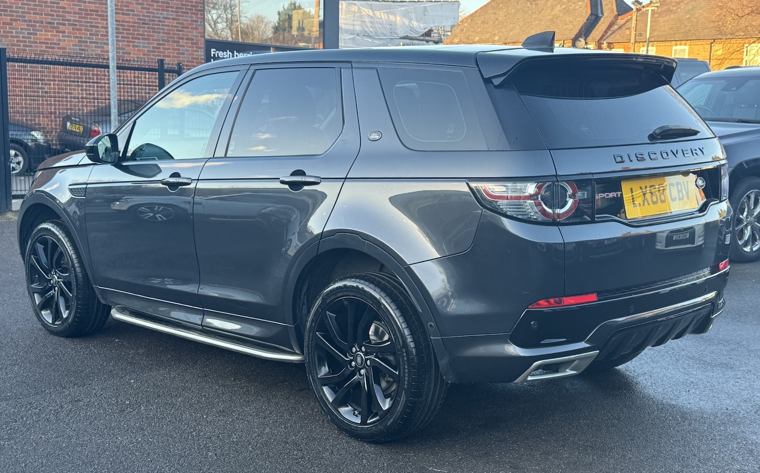 Used Land Rover Discovery Sport 2018 for sale - 77012033: Photo 5