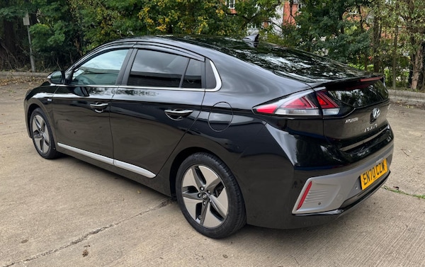 Used Hyundai IONIQ 2021 for sale - 76302513: Photo 3