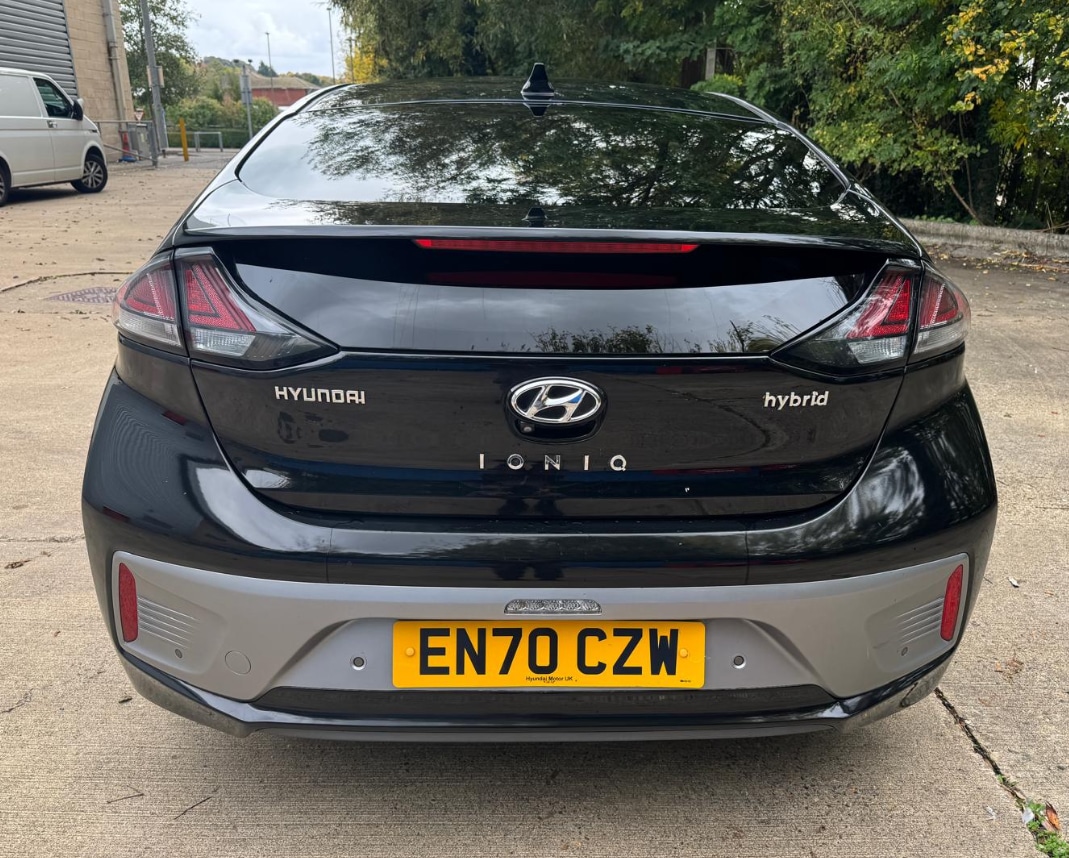 Used Hyundai IONIQ 2021 for sale - 76302513: Photo 4