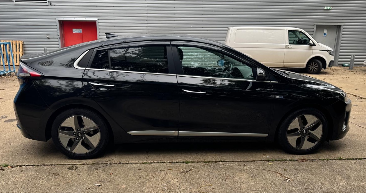 Used Hyundai IONIQ 2021 for sale - 76302513: Photo 6