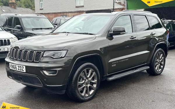 Used Jeep Grand Cherokee 2016 for sale - 75680195: Photo 1