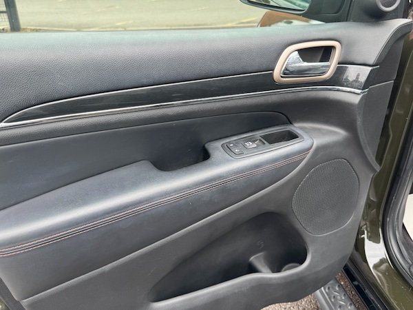 Used Jeep Grand Cherokee 2016 for sale - 75680195: Photo 57