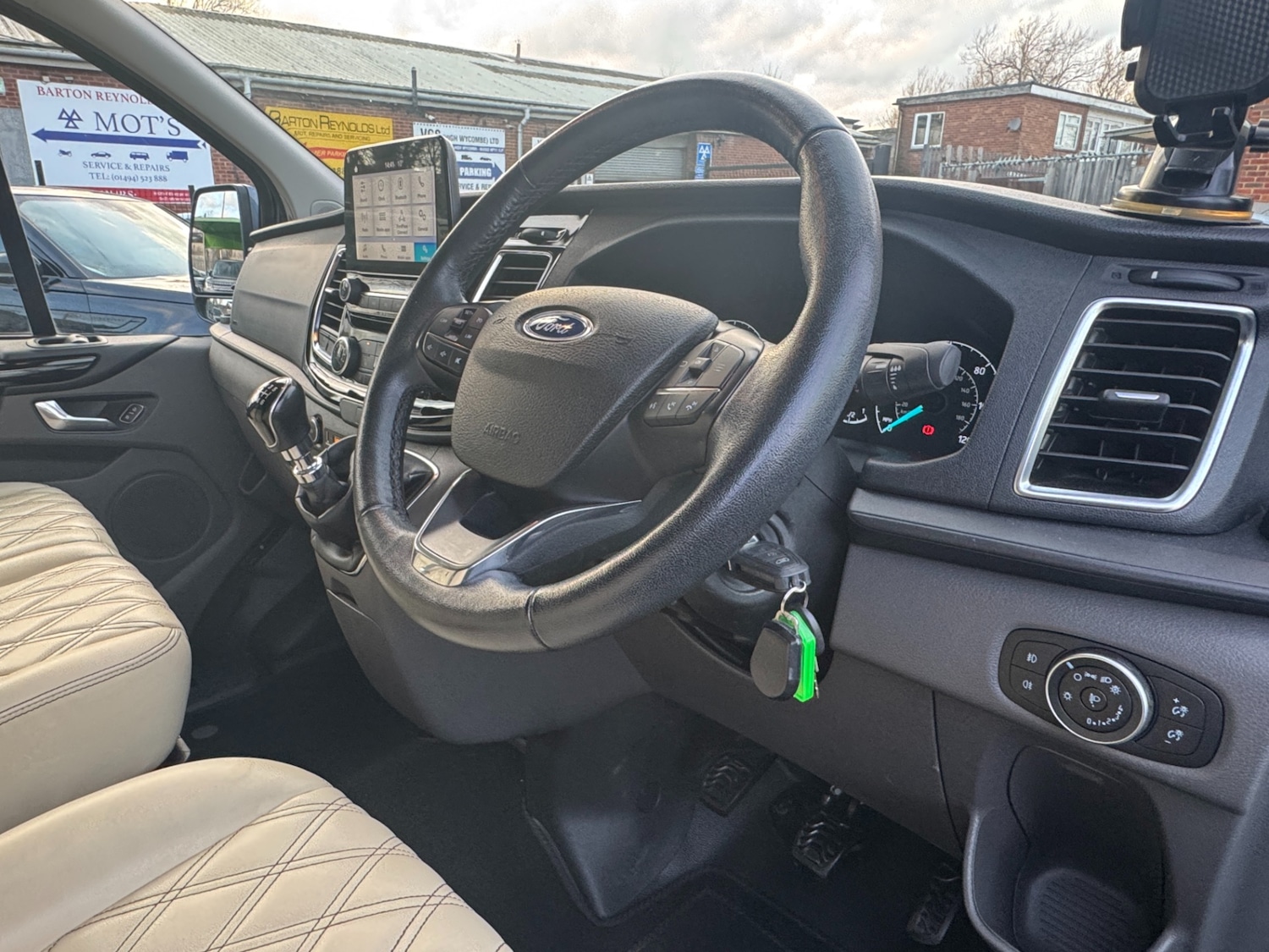 Used Ford Transit Custom 2020 for sale - 76948609: Photo 51