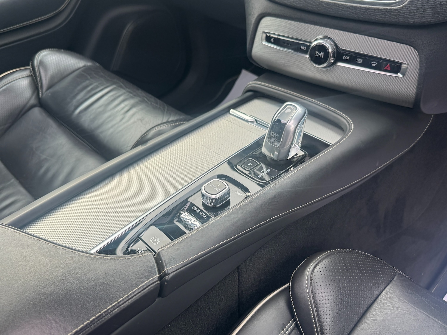 Used Volvo XC90 2017 for sale - 77973905: Photo 34