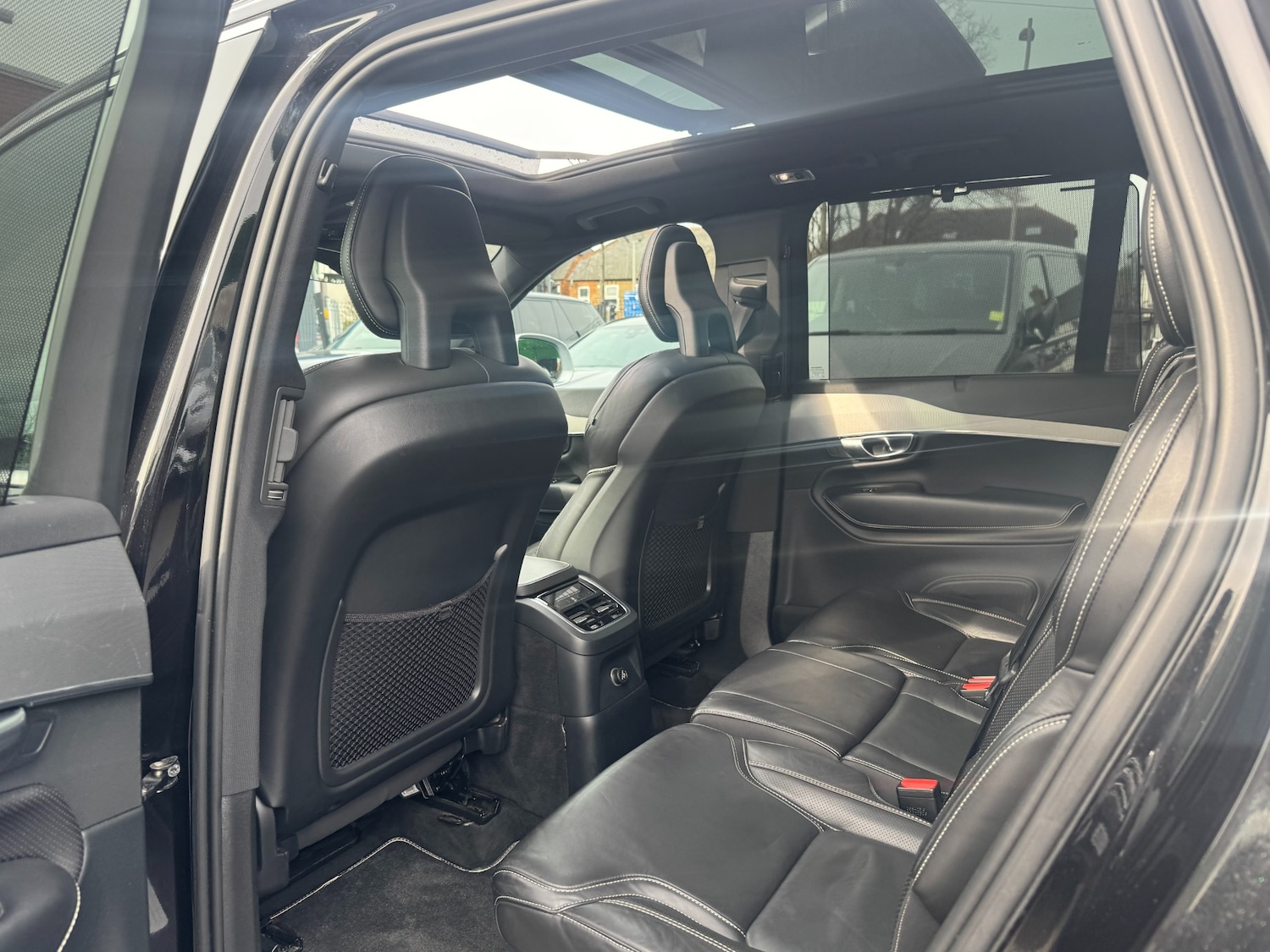 Used Volvo XC90 2017 for sale - 77973905: Photo 59