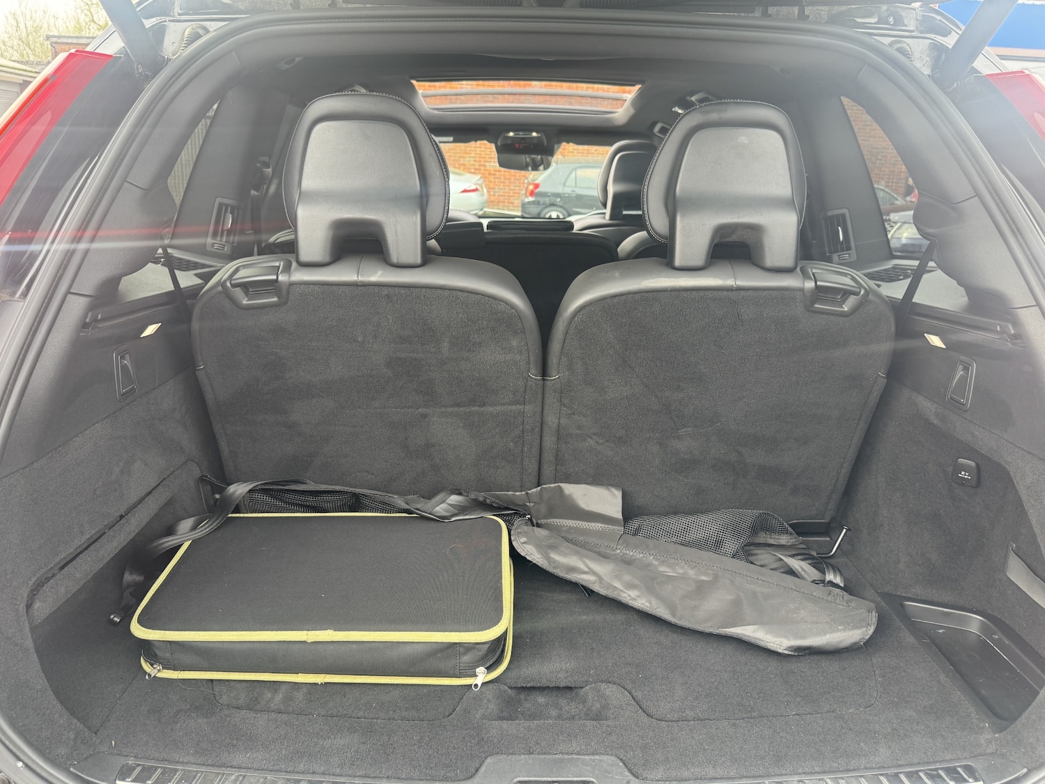 Used Volvo XC90 2017 for sale - 77973905: Photo 64