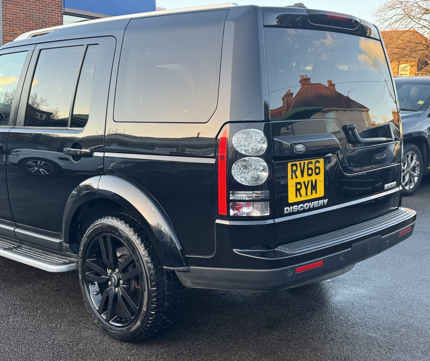 Used Land Rover Discovery 2016 for sale - 76933309: Photo 16