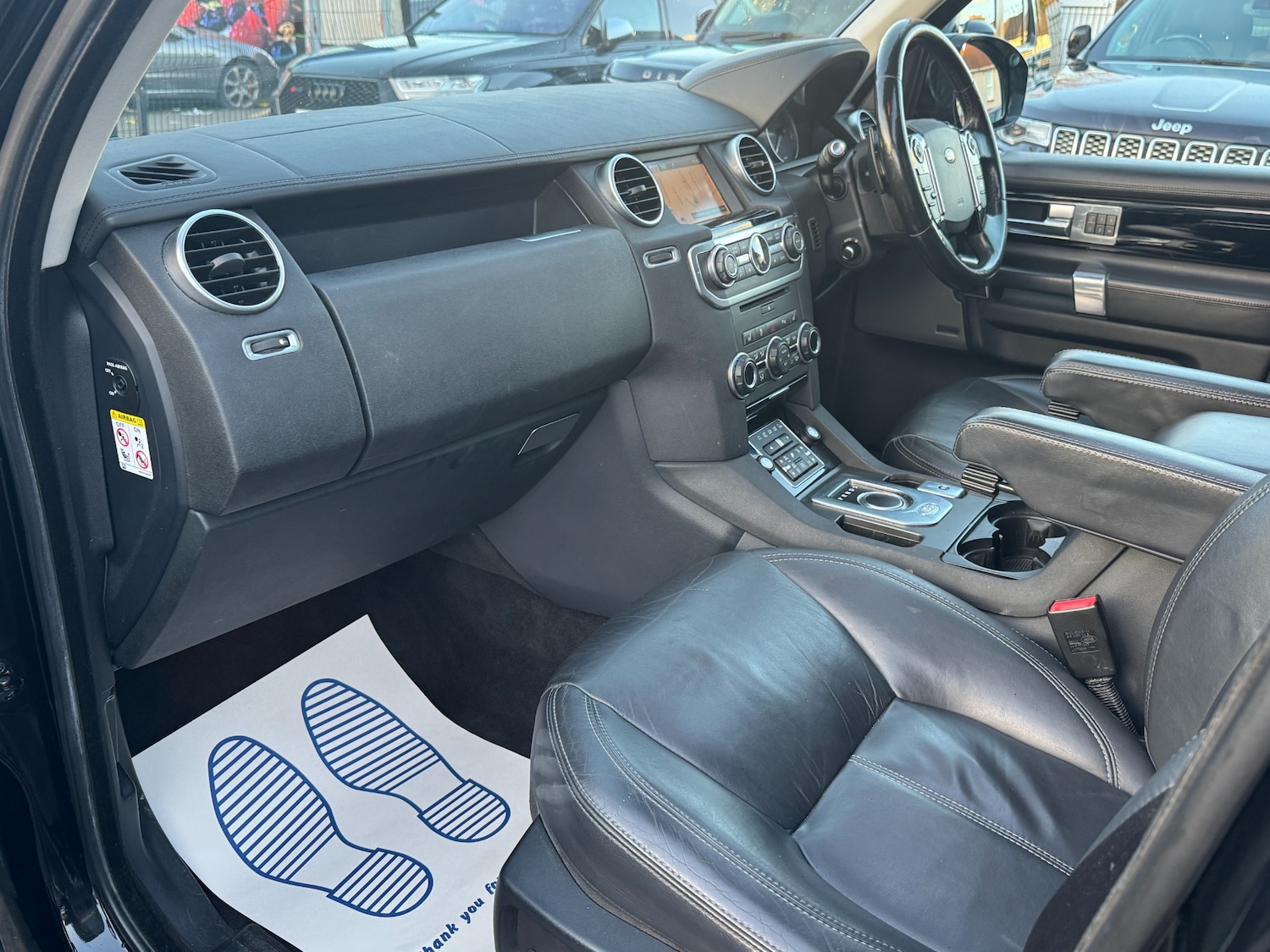 Used Land Rover Discovery 2016 for sale - 76933309: Photo 24