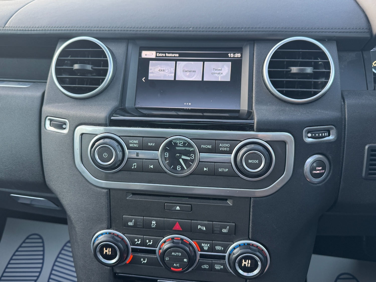 Used Land Rover Discovery 2016 for sale - 76933309: Photo 40